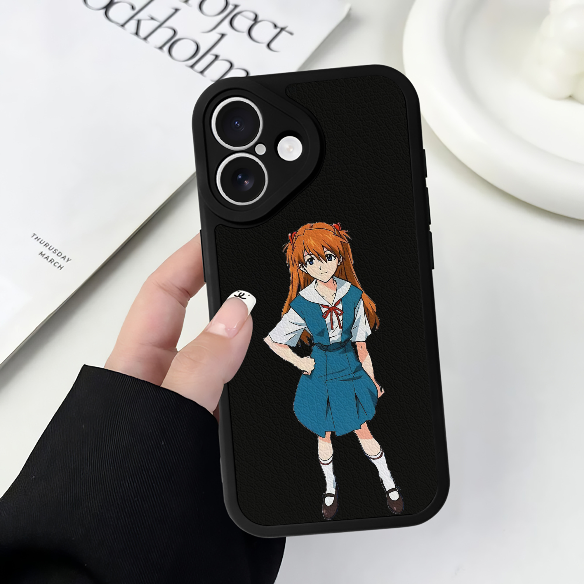 （画像用） EVA 新世紀エヴァンゲリオン 【iPhone 16シリーズ対応】シリコンスマホケース（レザー調） 材質：シリコン